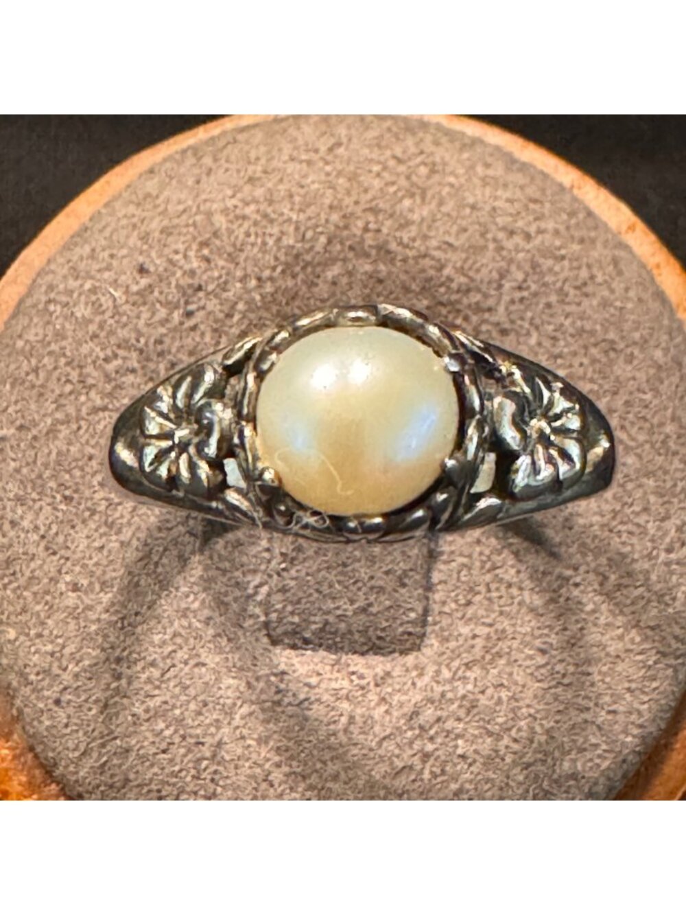 Sterling Silver 925 Pearl Bezel Set Floral Shoulder Statement Ring Size 11.25